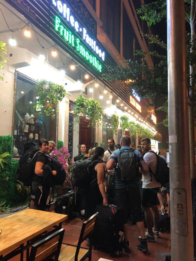 Elisa Hotel นิญบิ่ญ ภายนอก รูปภาพ